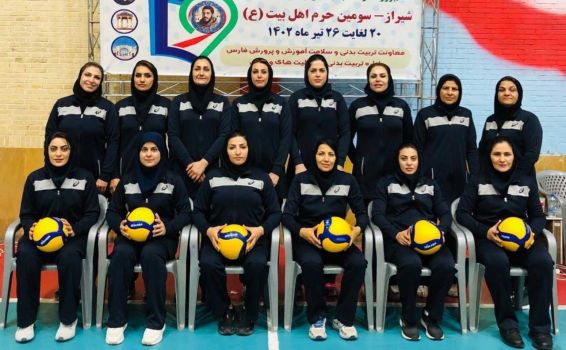قهرمانی بانوان والیبالیست فرهنگی استان فارس